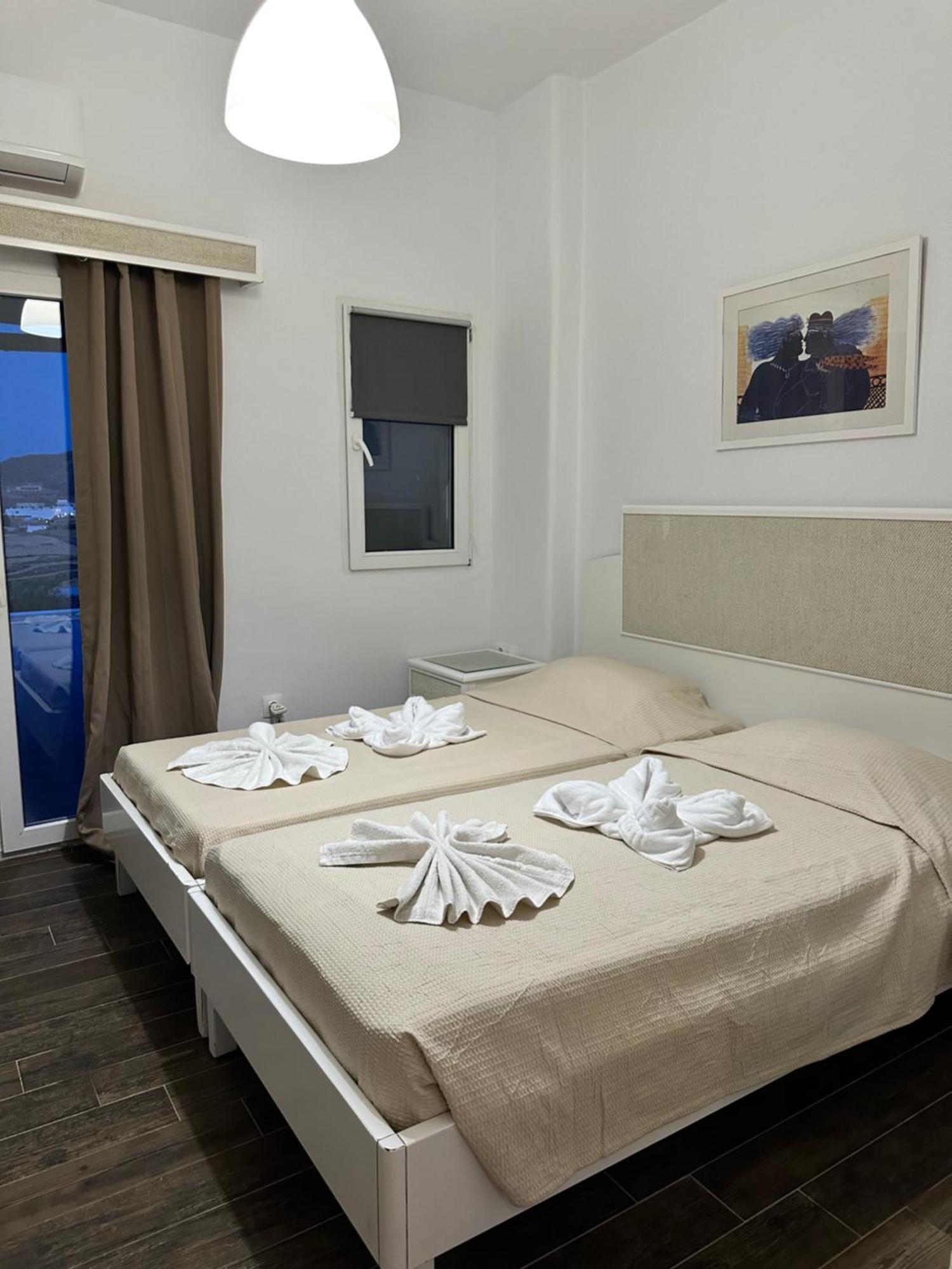Ene's Mykonos * Klouvas